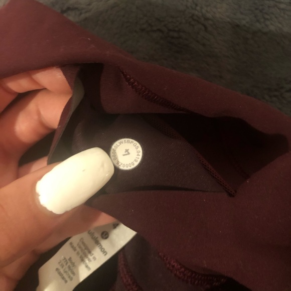 lululemon leggings - Picture 3 of 3